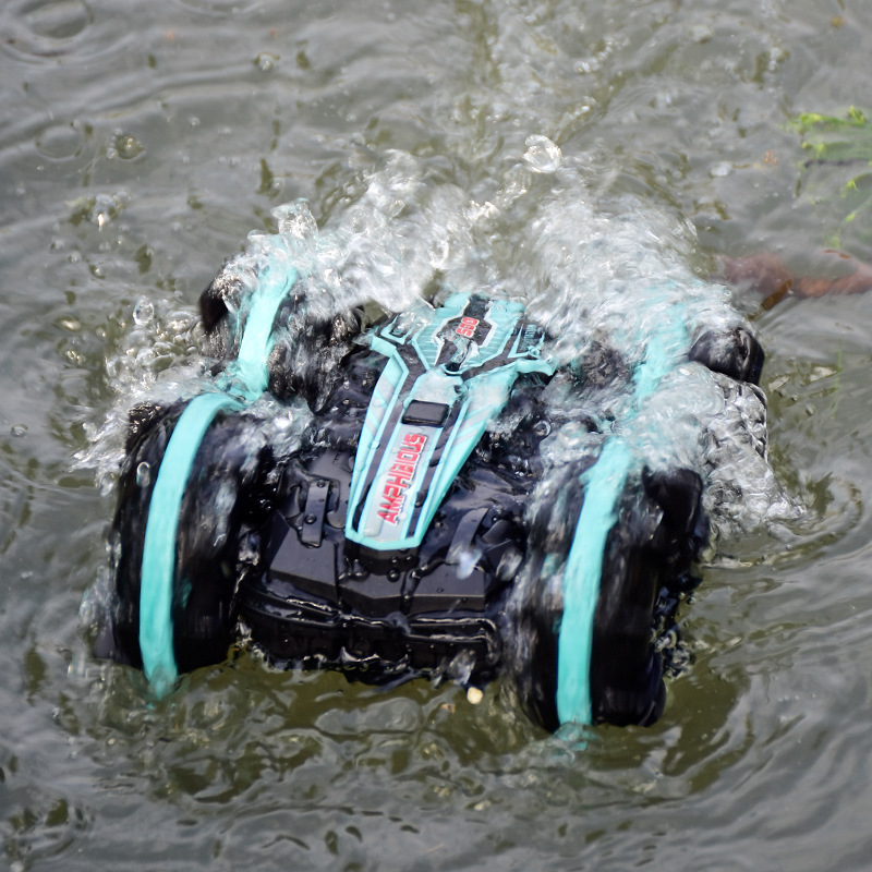 水陸兩棲特技遙控車