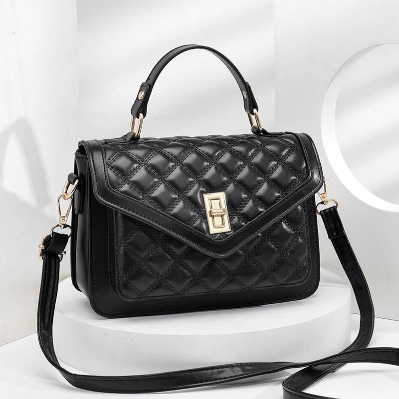 Diamond fashion shoulder bag